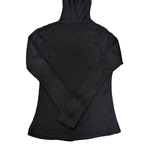 Salvatore Ferragamo Women's Black Silk Turtlerneck Knit Sweater ...Size M - Picture 2 of 9